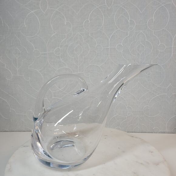 Vintage Crystal Wine Decanter 12" Clear Slanted Aerator Pitcher Handle Heavy - Picture 5 of 9